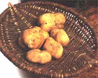 Famine Potatoes basket (2)-thestewartsinireland.ie