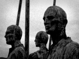 Rebellion 1798 statue-thestewartsinireland.ie